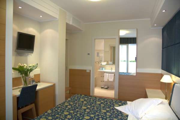 suite hotel riccione